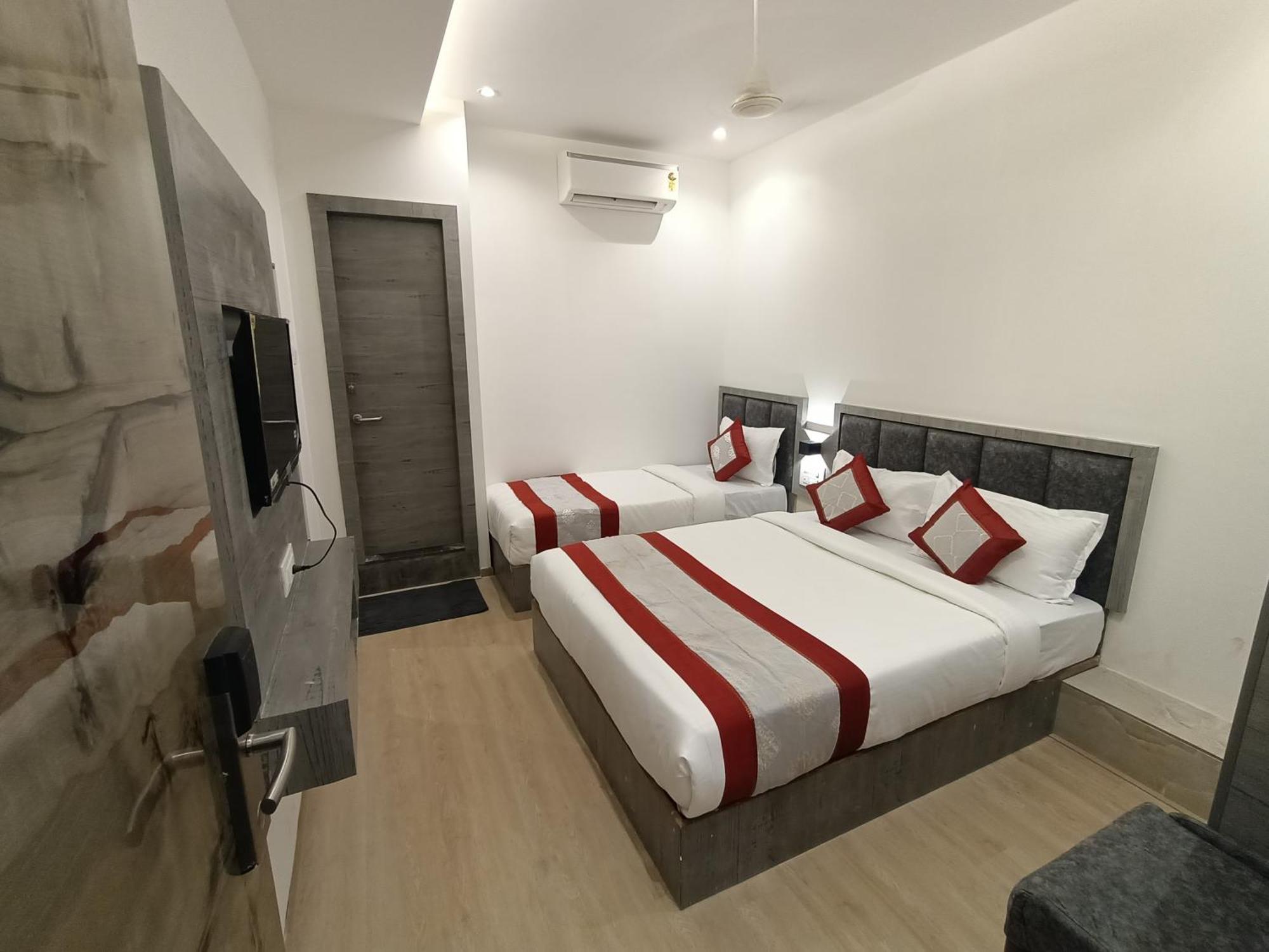 Hotel Beverly Palace Santacruz - Near Bkc - Mumbai Airport T1 מראה חיצוני תמונה